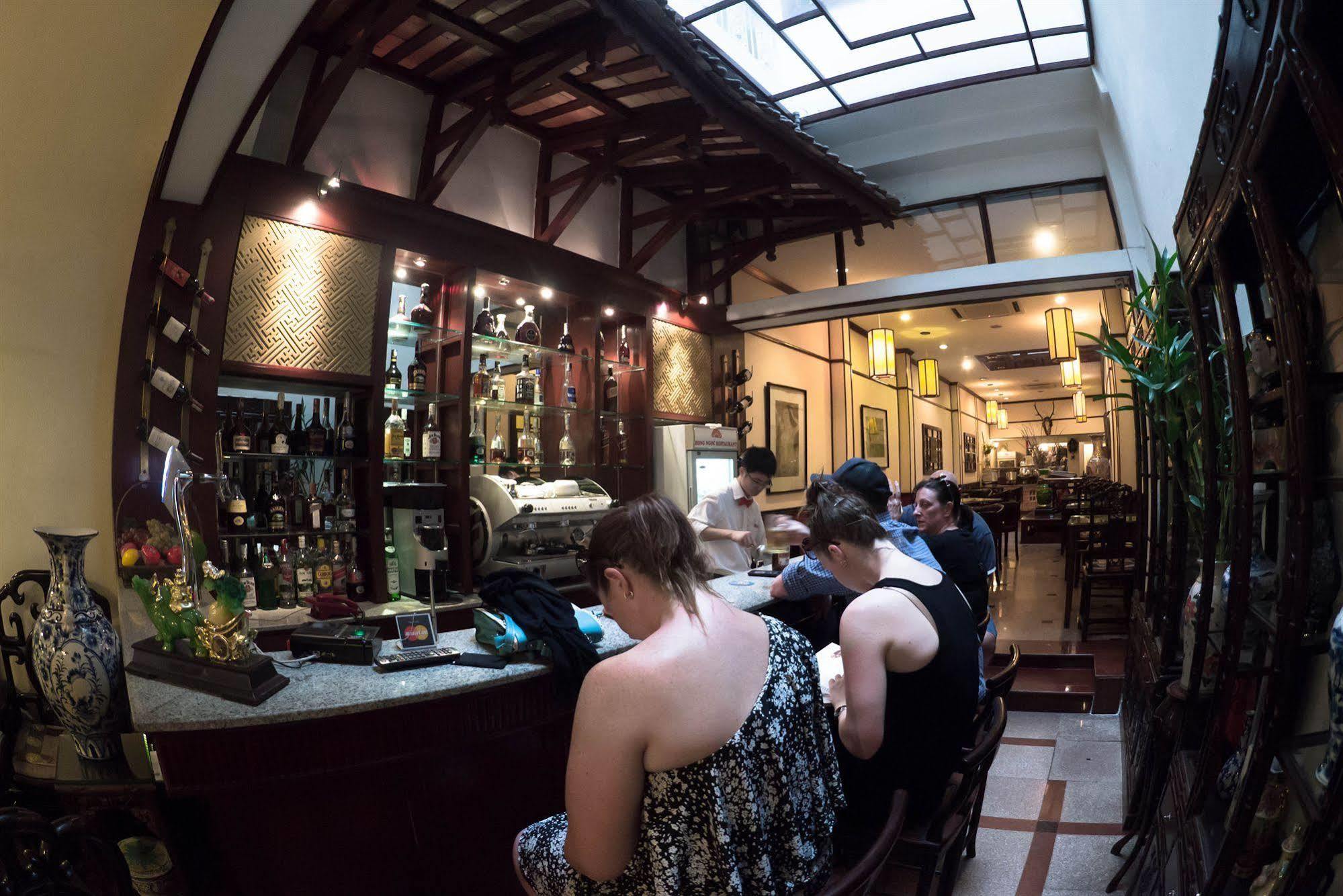 Khách sạn L'heritage Centre & Hà Nội